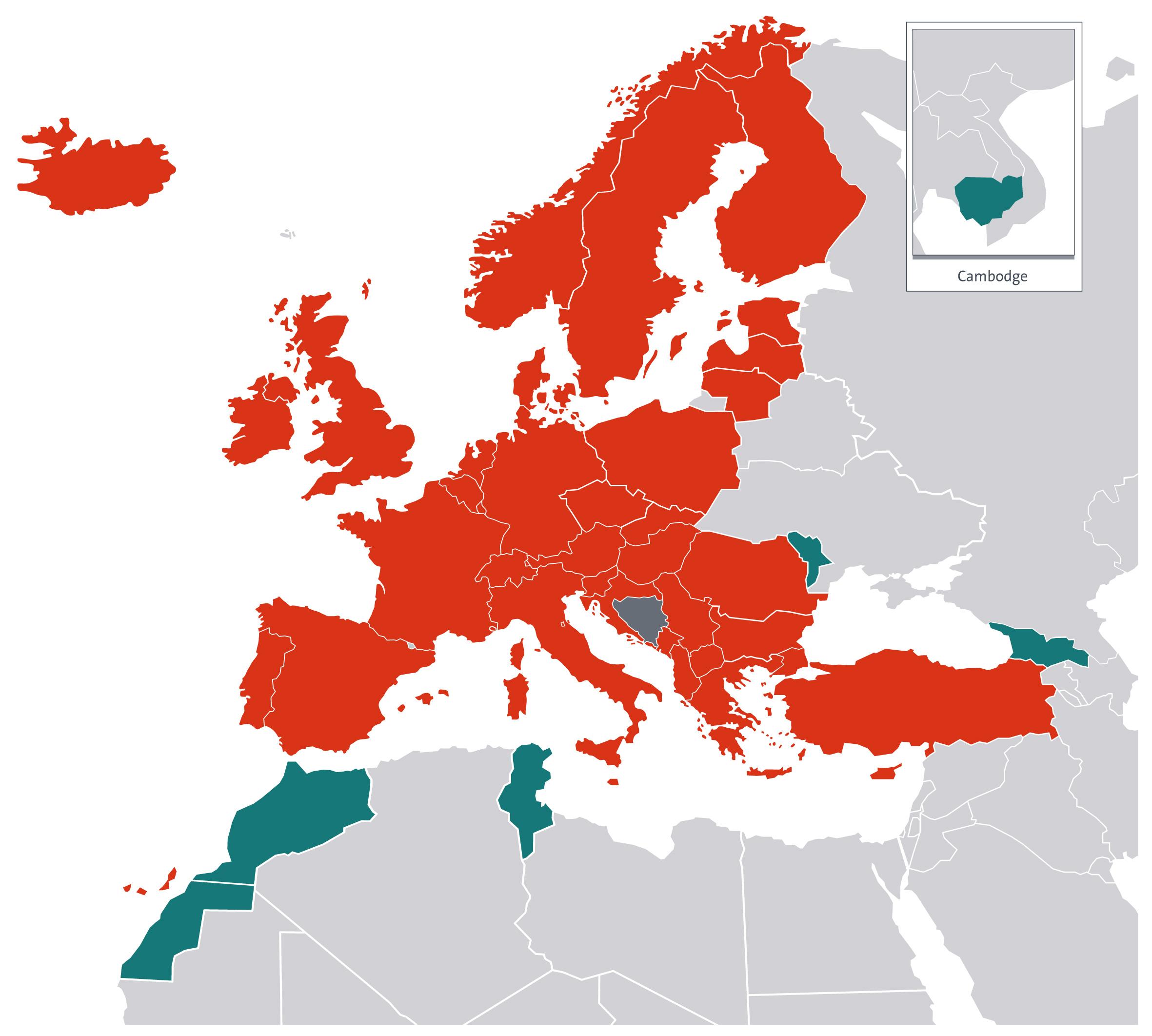 Map showing the EPO 39 member states in red, one extension state in dark grey  and five validation states in green.